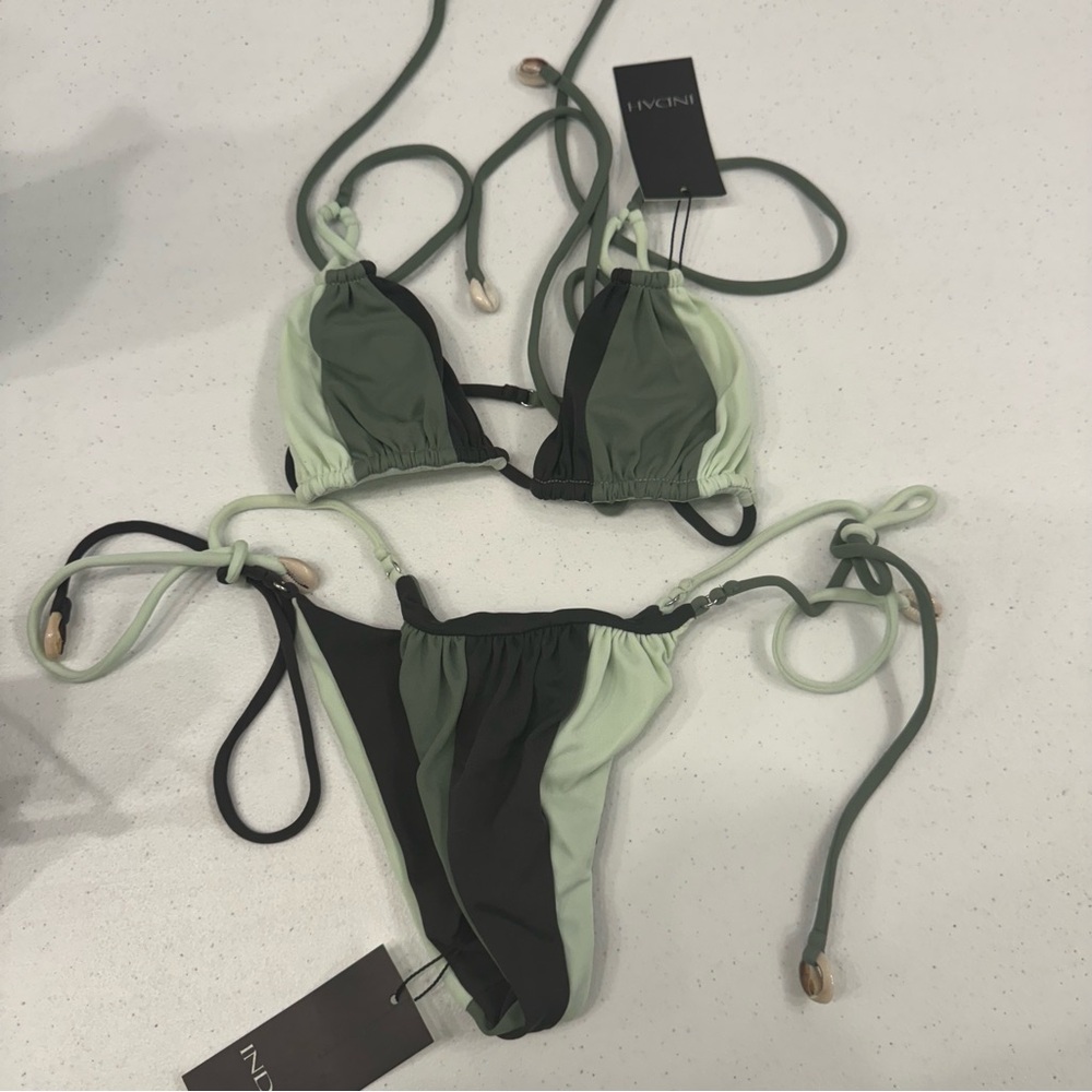 NWT Indah Two-Tone Triangle Bikini - Picture 2 of 3
